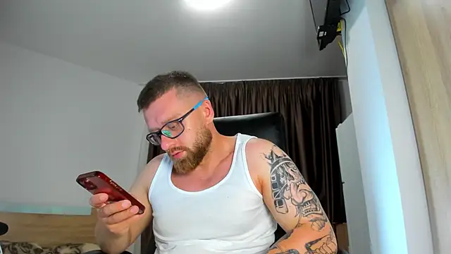 Webkamerová show Findom_guy