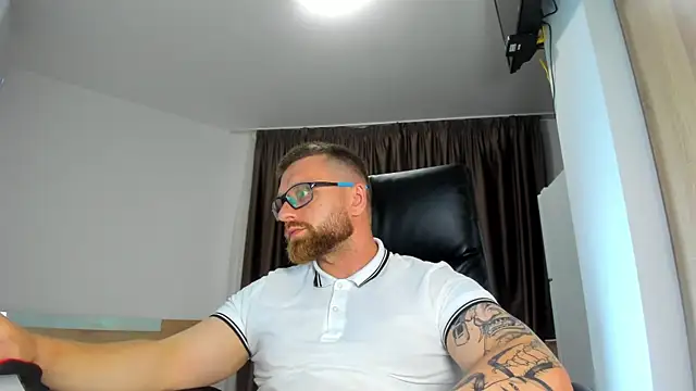 Вебкам-шоу Findom_guy