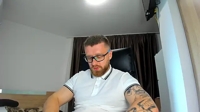 Findom_guy – Kamerová šou