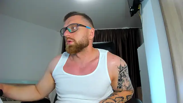 Webkamerová show Findom_guy
