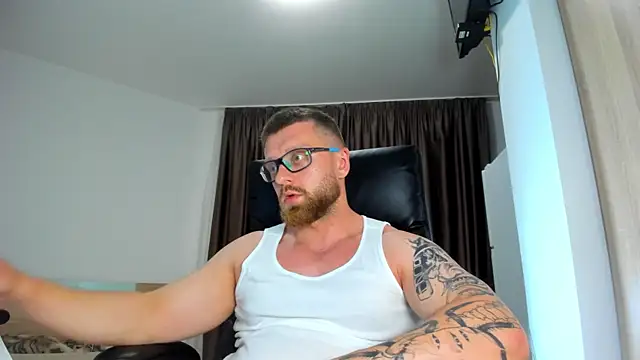 Webkamerová show Findom_guy