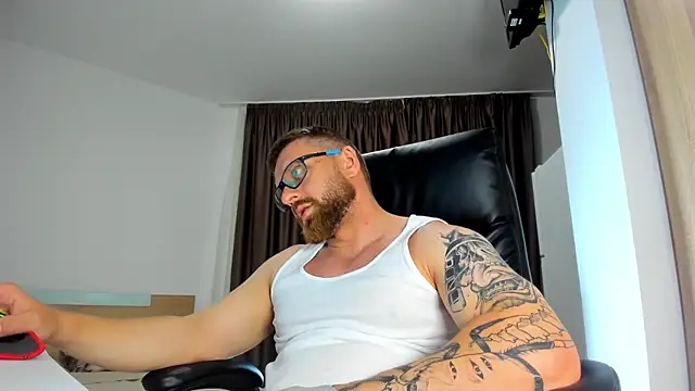 Findom_guy – webcam-show