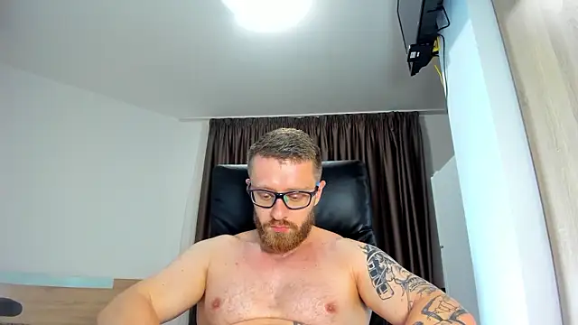 Findom_guy Show Webcam