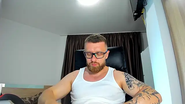 Findom_guy Show Webcam