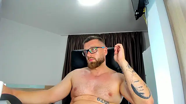 Findom_guy – Kamerová šou