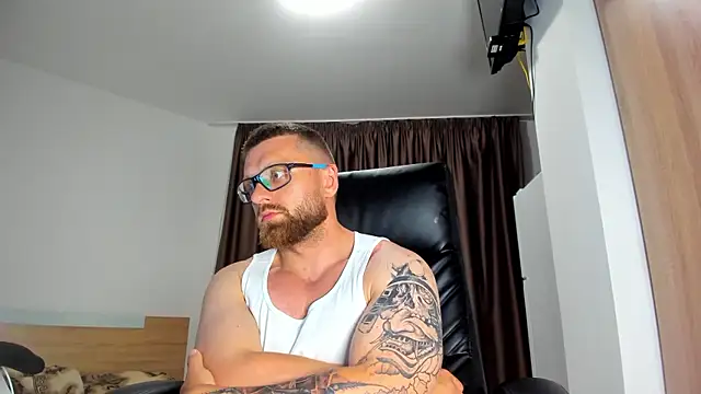 Findom_guy – Kamerová šou
