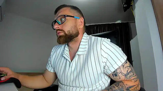 Findom_guy – Kamerová šou