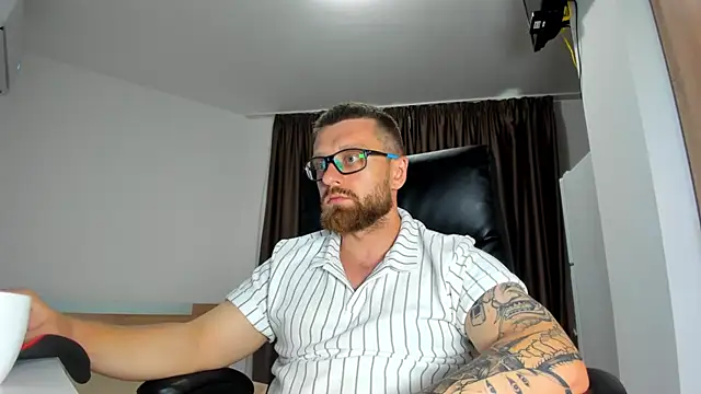 Вебкам-шоу Findom_guy