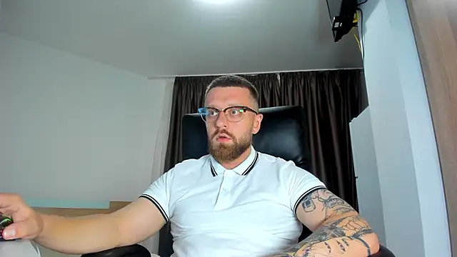 Вебкам-шоу Findom_guy