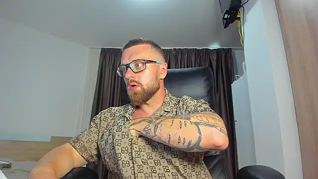 Вебкам-шоу Findom_guy