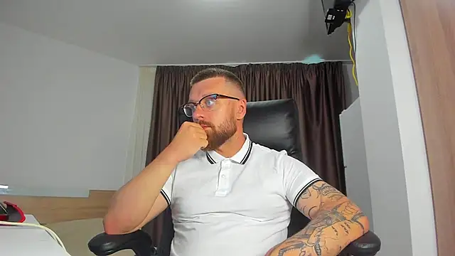 Вебкам-шоу Findom_guy