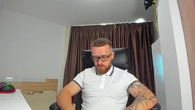 Pertunjukan Kamera Web Findom_guy