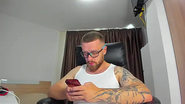 Findom_guy Show Webcam