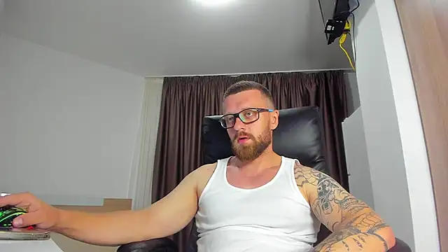 Webkamerová show Findom_guy