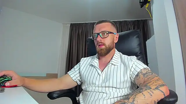 Findom_guy – Kamerová šou
