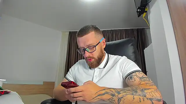 Findom_guy – Kamerová šou
