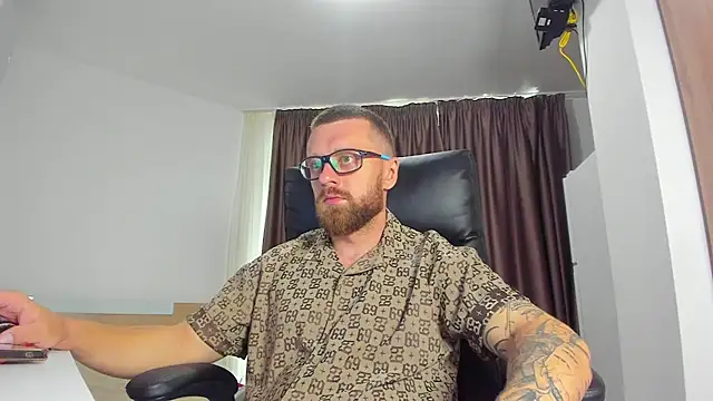 Findom_guy Webcam show