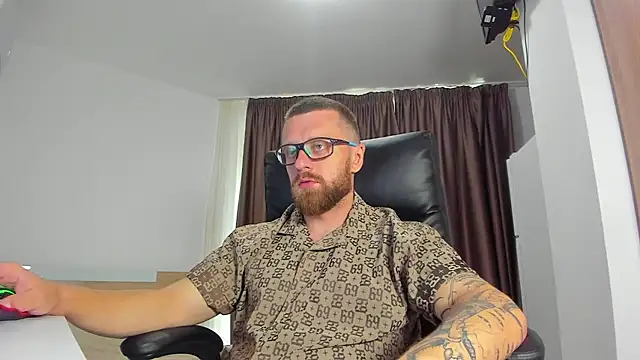 Вебкам-шоу Findom_guy