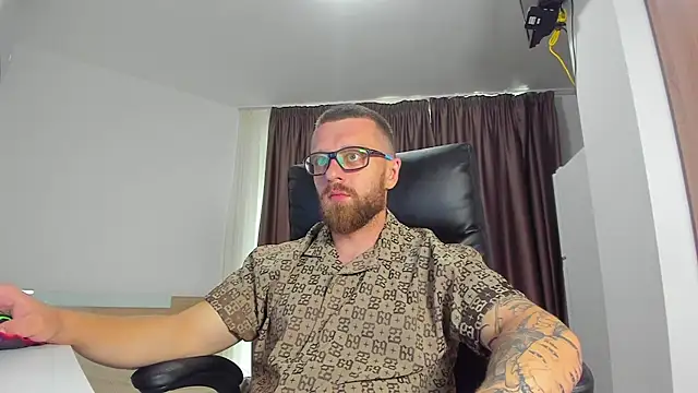 Webkamerová show Findom_guy