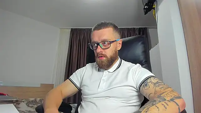 Pertunjukan Kamera Web Findom_guy