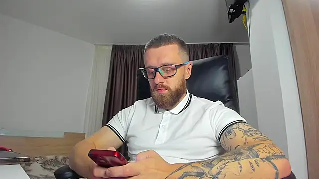 Findom_guy – Kamerová šou