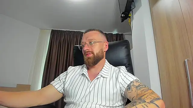 Show de Findom_guy na webcam