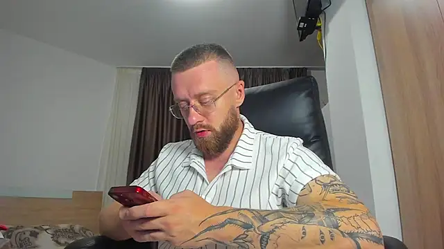 Вебкам-шоу Findom_guy