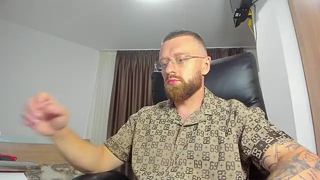 Webkamerová show Findom_guy