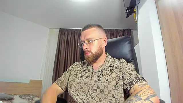 Webkamerová show Findom_guy