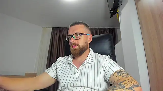 Вебкам-шоу Findom_guy