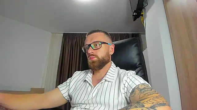 Вебкам-шоу Findom_guy