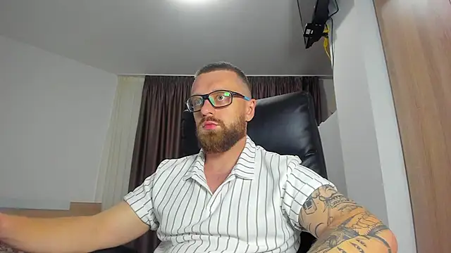 Findom_guy – Kamerová šou