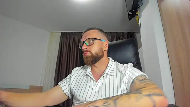 Findom_guy – Kamerová šou