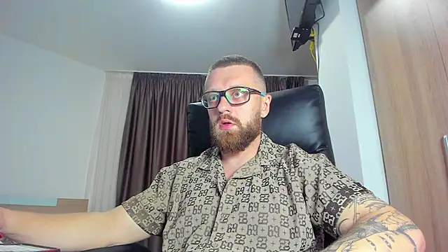Вебкам-шоу Findom_guy