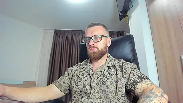 Webkamerová show Findom_guy