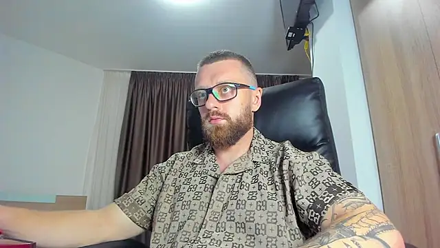 Вебкам-шоу Findom_guy