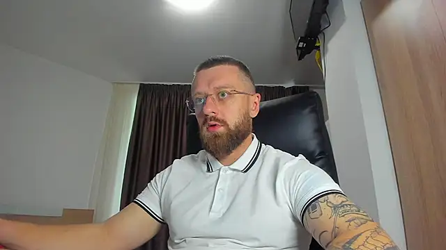 Вебкам-шоу Findom_guy