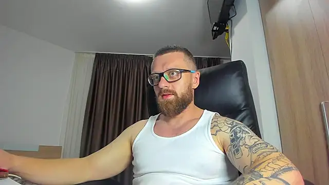 Webkamerová show Findom_guy
