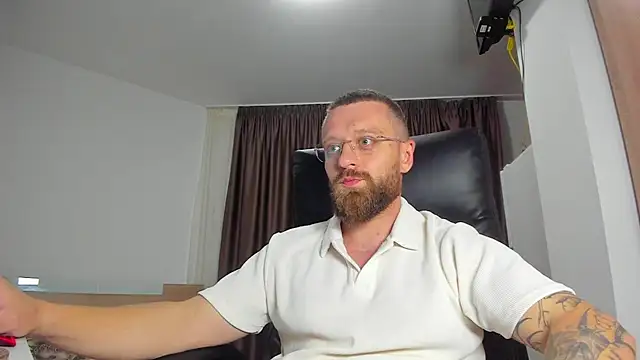 Webkamerová show Findom_guy