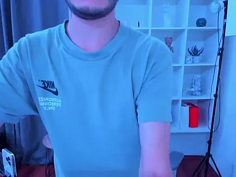 andboyfor6's Webcam Show
