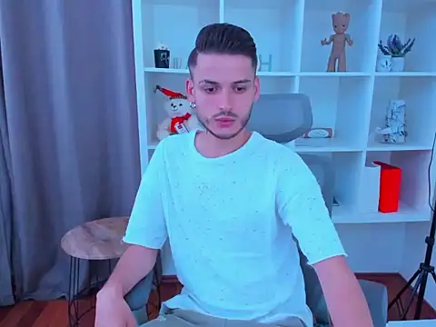 andboyfor6's Webcam Show