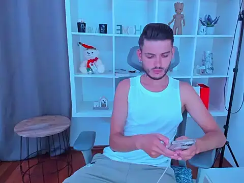 andboyfor6 Шоу с уебкамера