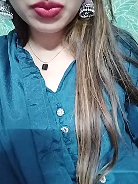 دردشة Noor_Darliing الجنسية المباشرة
