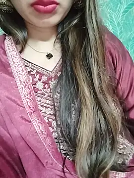 Noor_Darliing 在線直播表演