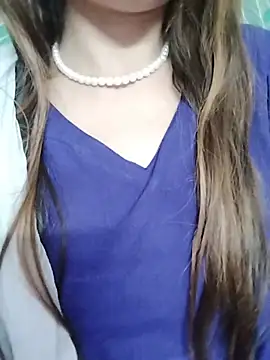 Czat XXX na żywo – Noor_Darliing