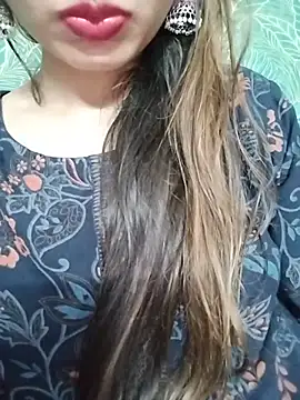 Czat XXX na żywo – Noor_Darliing