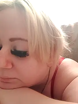 Czat XXX na żywo – Missy_DM