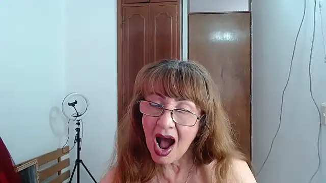 KarimaSarabe Cameră chat live