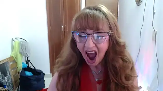 KarimaSarabe's Webcam Show