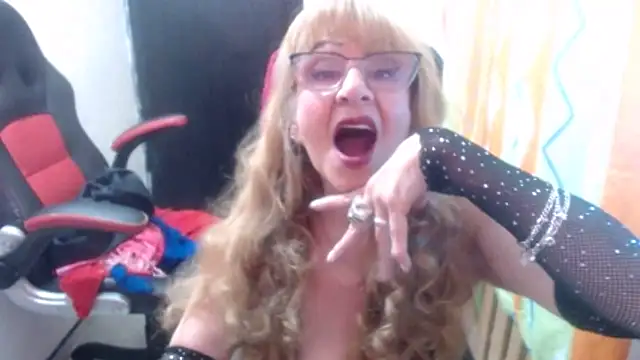 Show de KarimaSarabe na webcam
